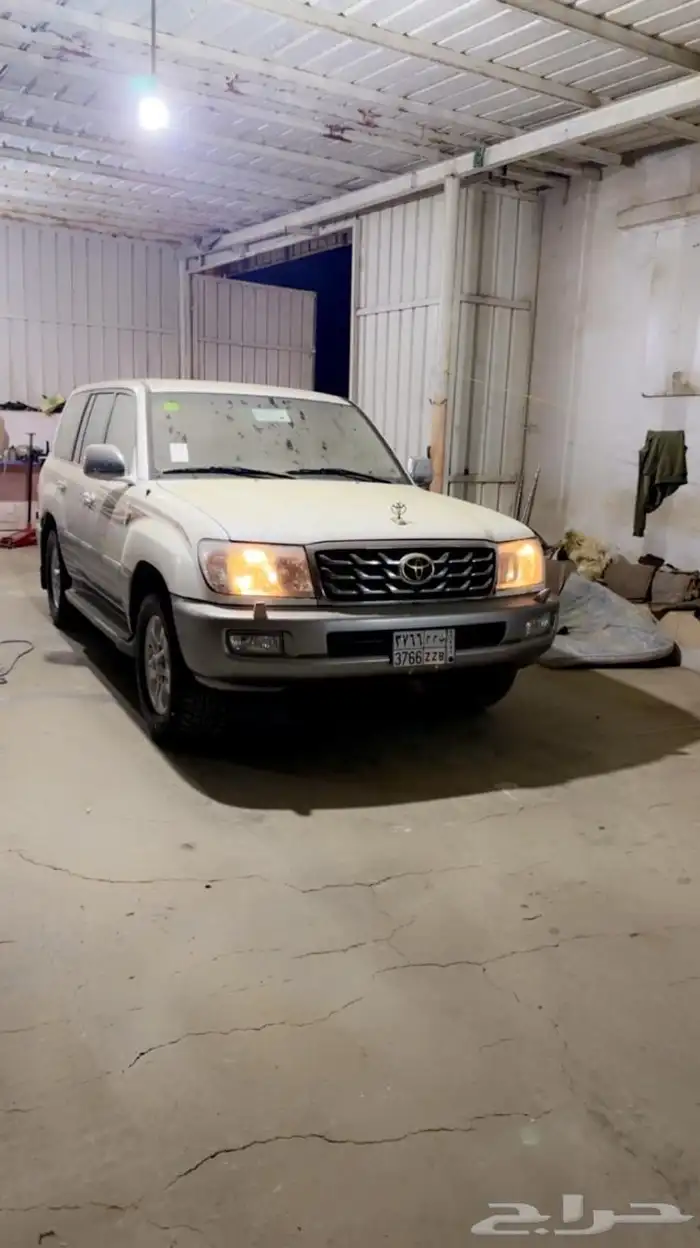 لاندكروزر GXR خليجي 2007 مخزن 16