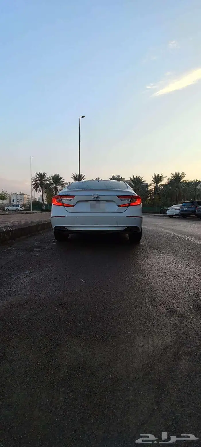 2021 هوندا اكورد 4