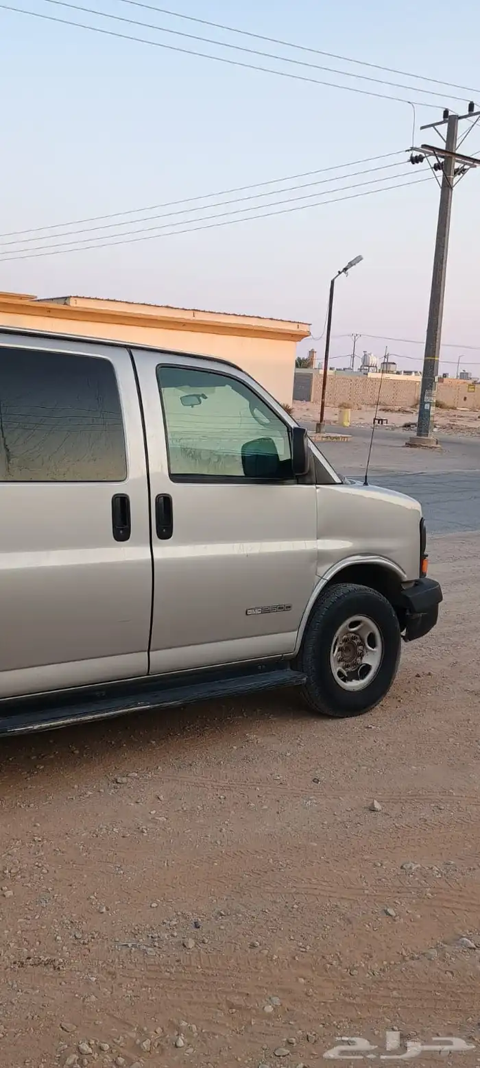 للبيع فان جي ام سي سافانا 2006 اص قصير 12 راكب 2