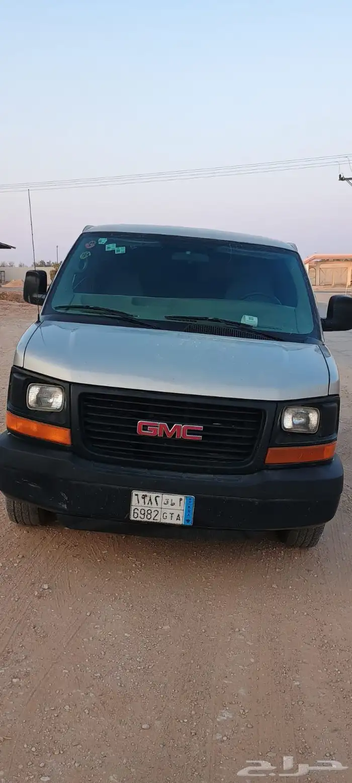 للبيع فان جي ام سي سافانا 2006 اص قصير 12 راكب 1