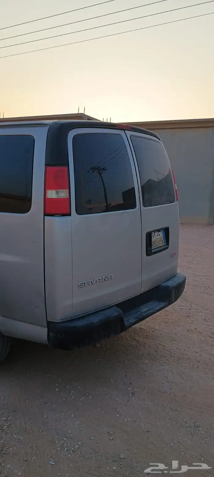 للبيع فان جي ام سي سافانا 2006 اص قصير 12 راكب 5