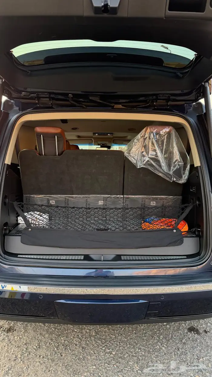 كاديلاك اسكاليد بريميوم قصير 10