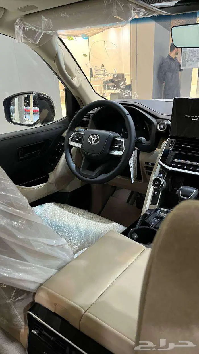 تويوتا صالون GXR L2 سعودي 2026 5