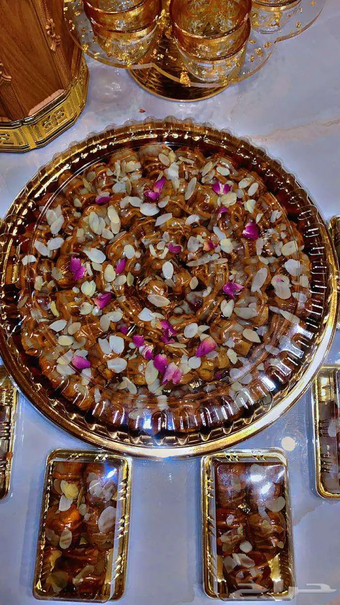 تمر سكري مفتل محشي شي فاخر من الآخر 0