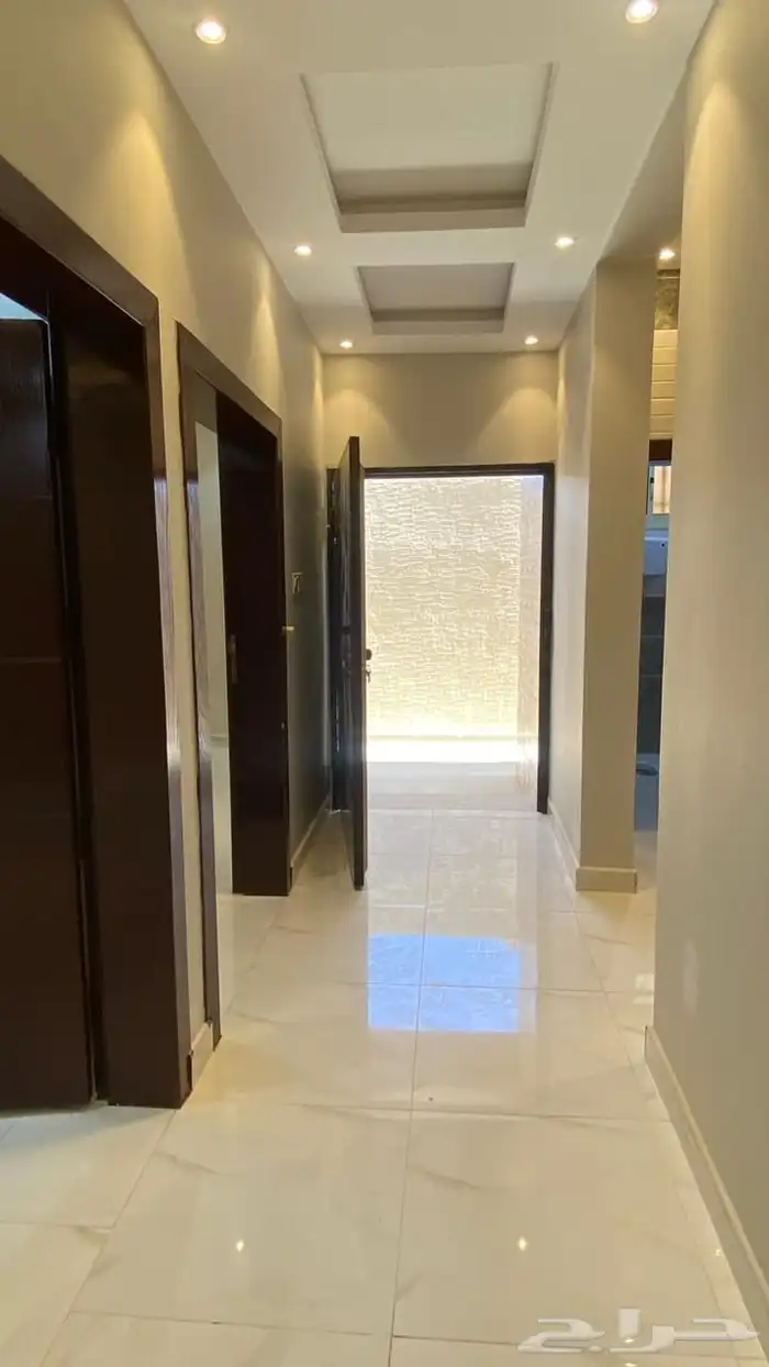 شقه ارضيه فاخره حي الربوه الواديين 1