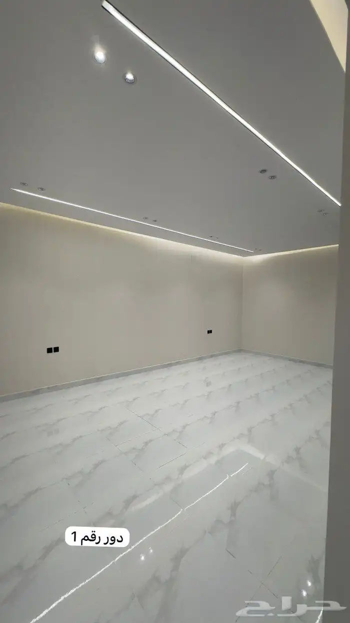 اعرض لكم عقارين ادوار ارضيه كل دور بصك مستقل راس بلكه 49