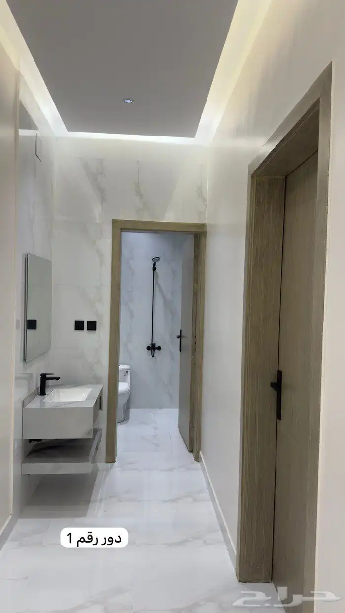 اعرض لكم عقارين ادوار ارضيه كل دور بصك مستقل راس بلكه 38