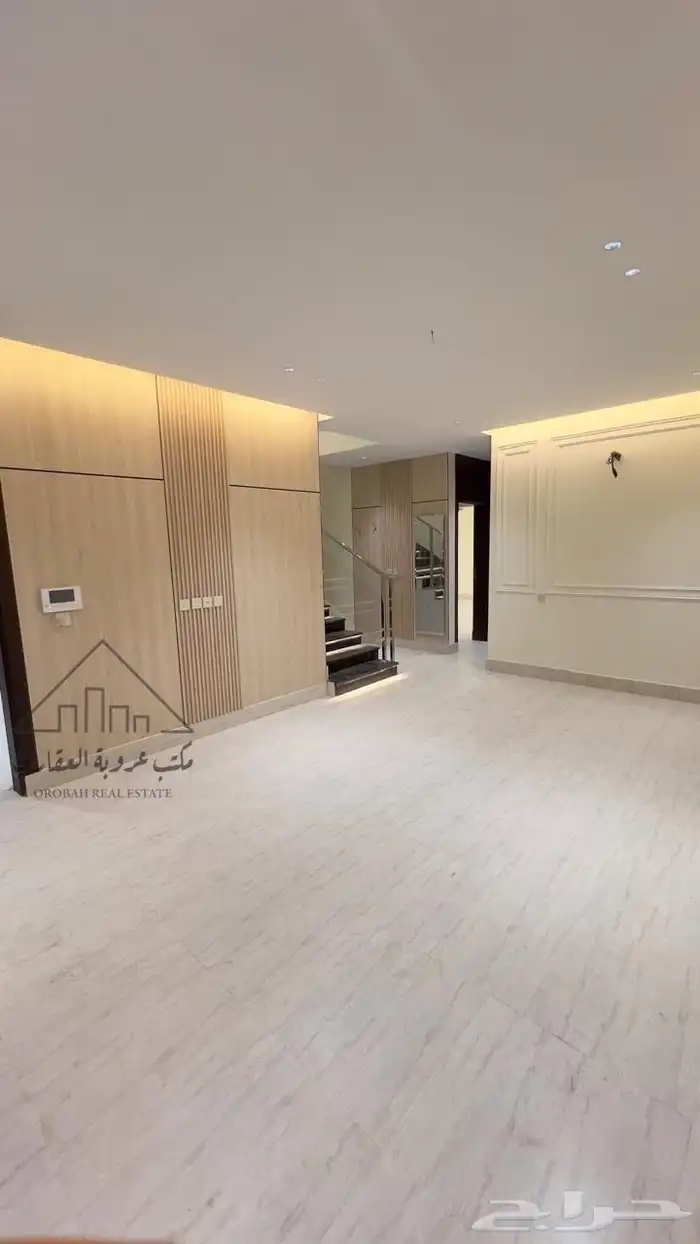 للبيع فيلا روف ارضي تمليك تبوك حي مروج الامير ب 790 الف 8