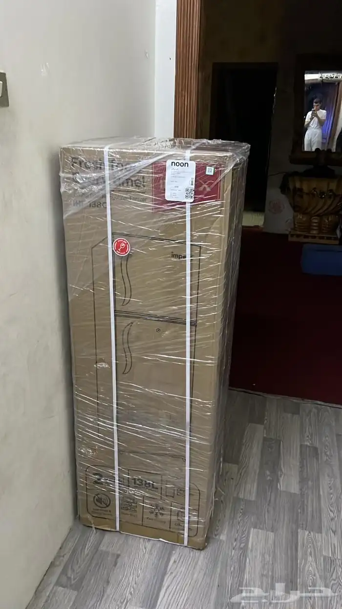 ثلاجه جديده مع ضمان استخدام كم شهر فقط ب950 ريال 4