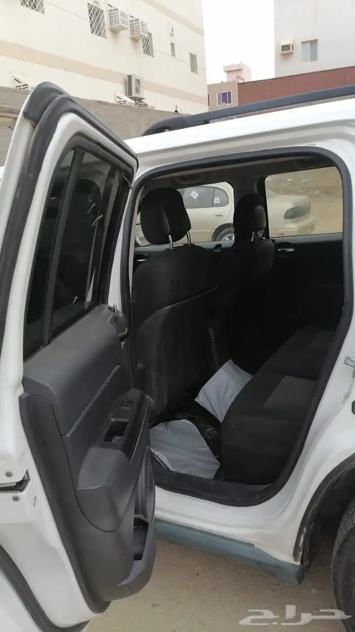 جيب باترويت 2011 5