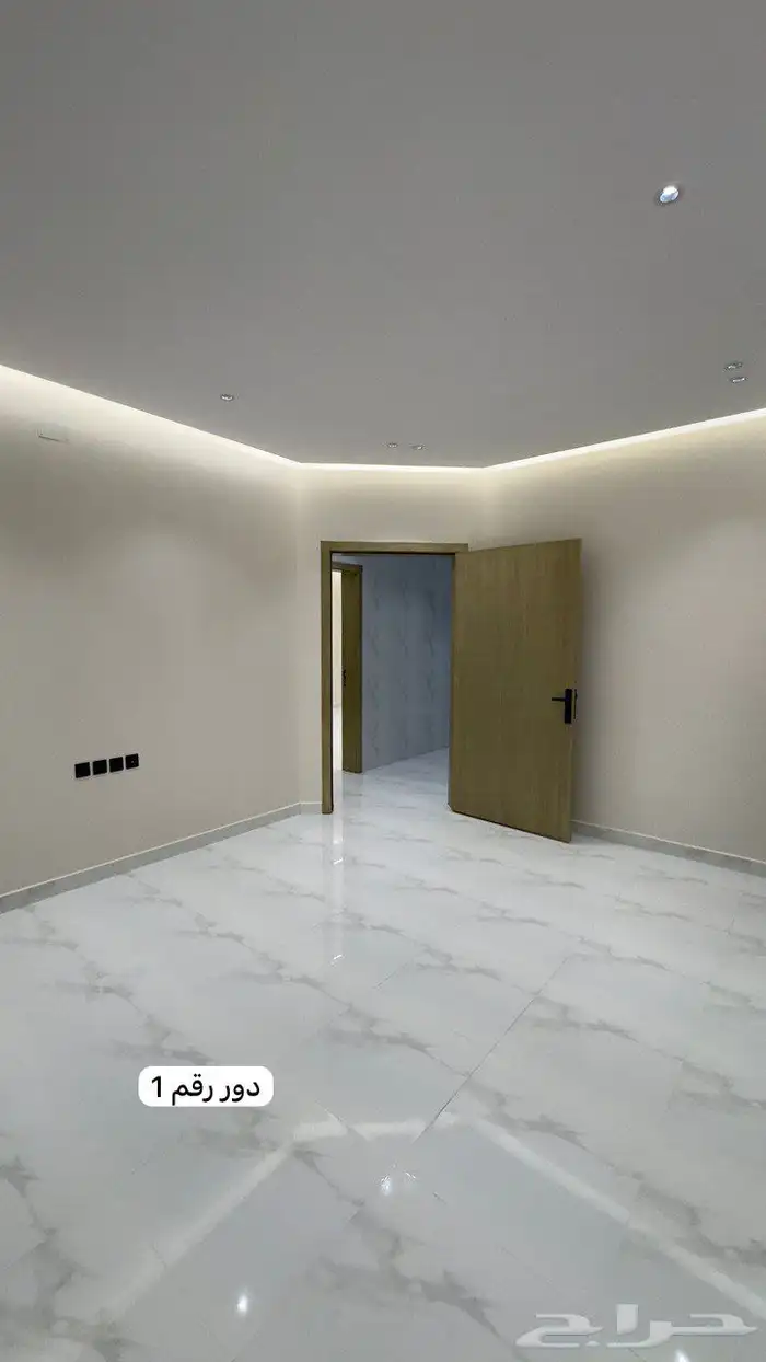 اعرض لكم عقارين ادوار ارضيه كل دور بصك مستقل راس بلكه 31