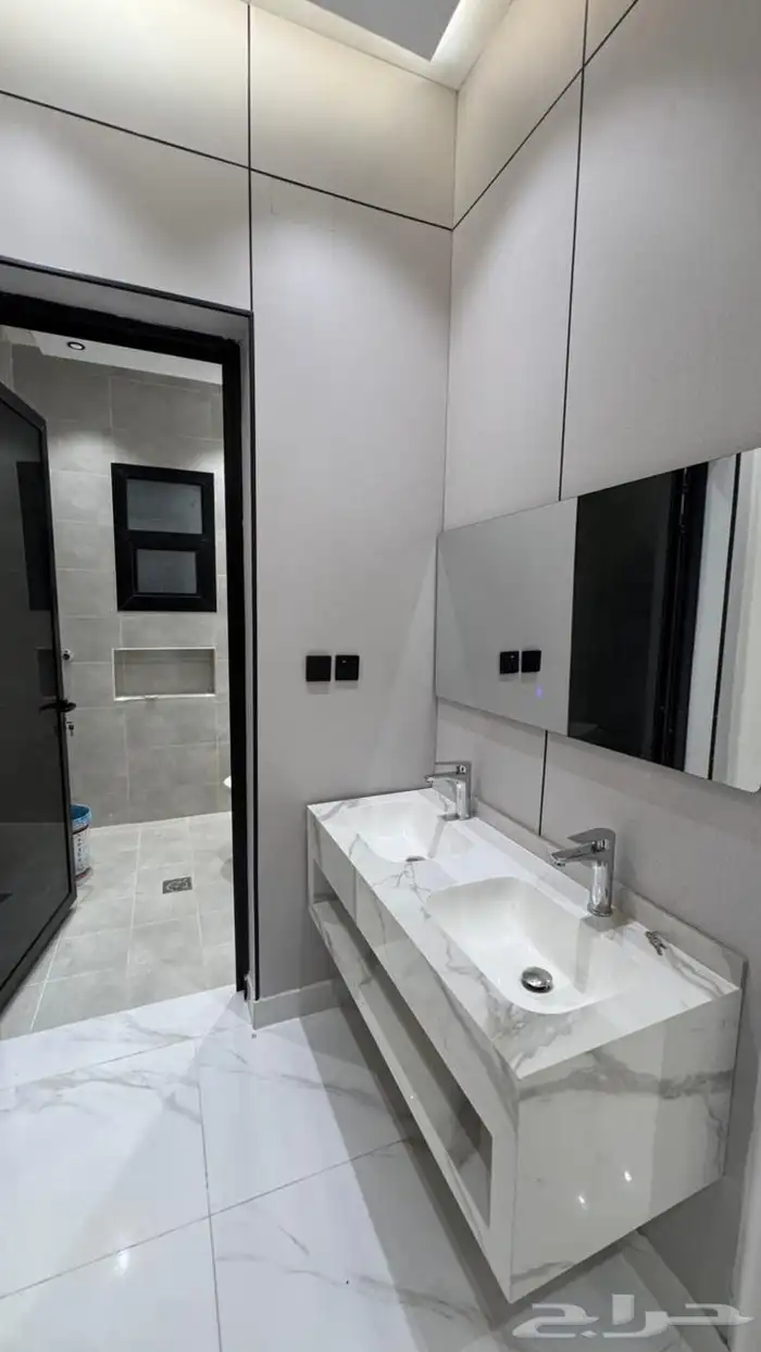 ادوار متكرره فاخره للبيع بحي الرحاب 4