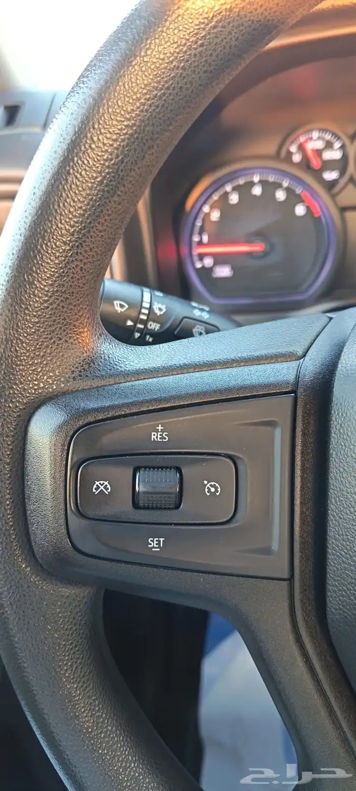 سلفرادو 2019 V6 شبه جديد 12