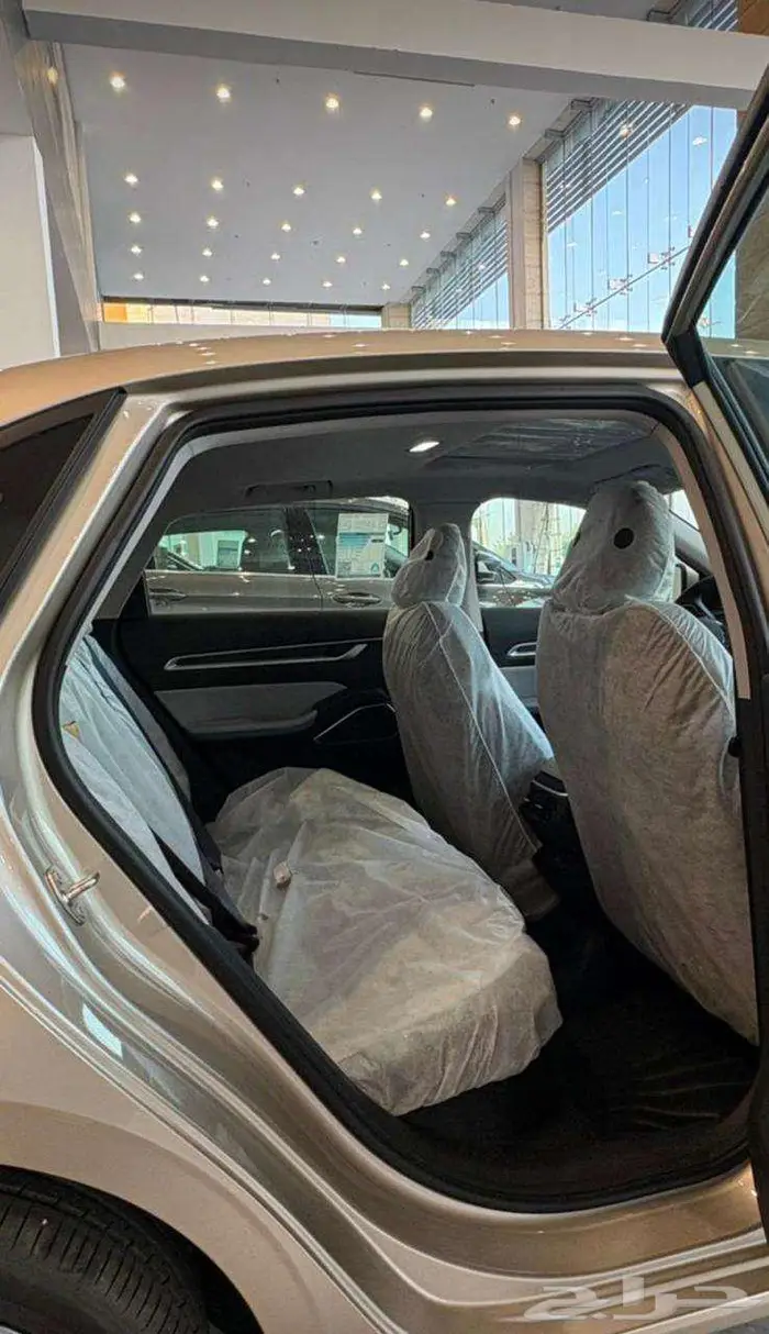 عروض نهاية السنه على جيلي امجراند 3