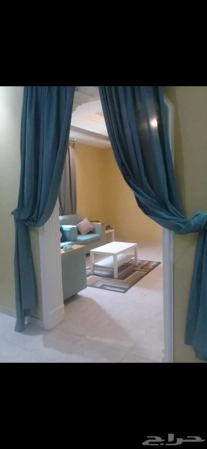 شقه مفروشه بجده غرفه وصاله شهري عماره خاصه شارع التحليه 11