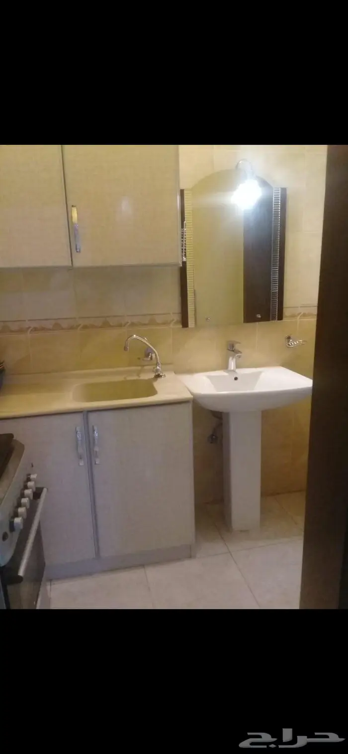 شقه مفروشه بجده غرفه وصاله شهري عماره خاصه شارع التحليه 7