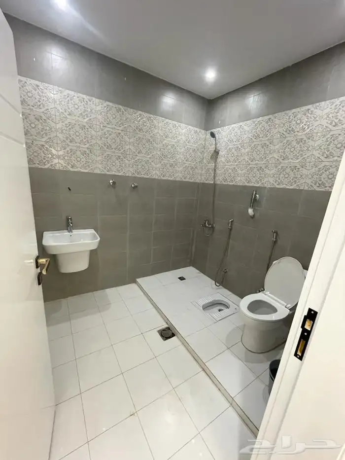 شقق مفروشة تبعد عن الحرم 3كم ونص 11