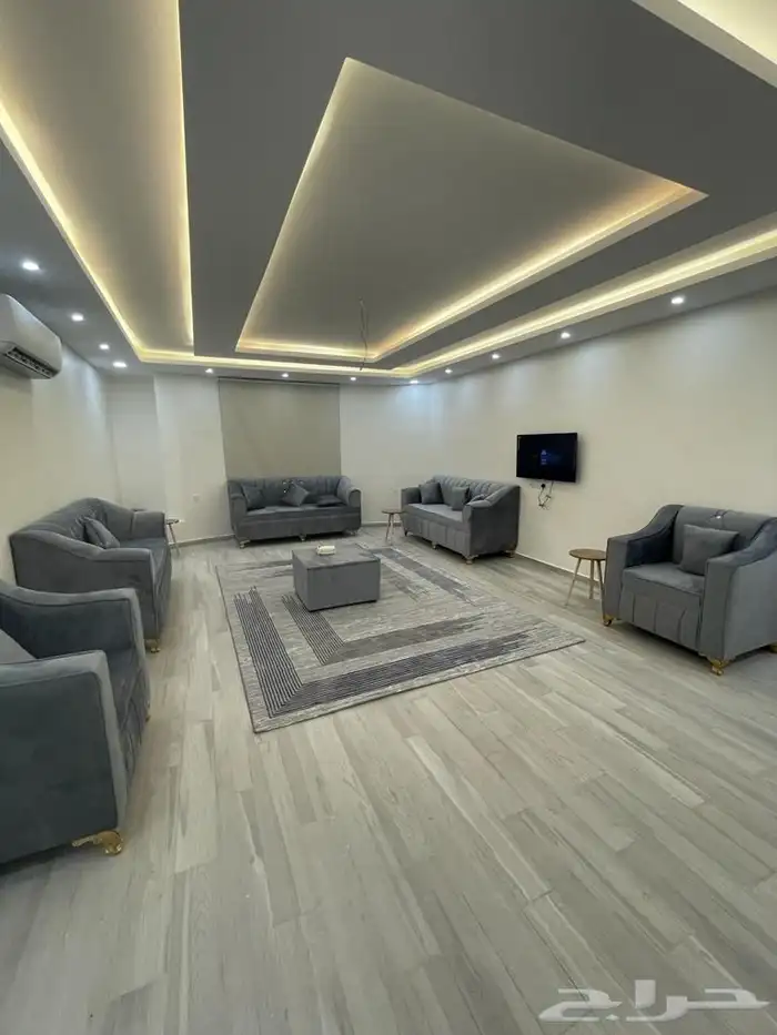 شقق مفروشة تبعد عن الحرم 3كم ونص 2