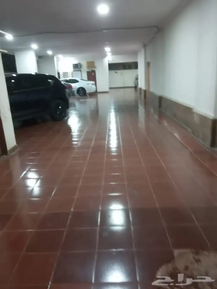 للبيع شقة سكنية في جدة حي الفيصلية ممتازة للاستثمار 1