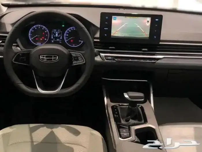 جيلي امجراند استاندر 2025 3