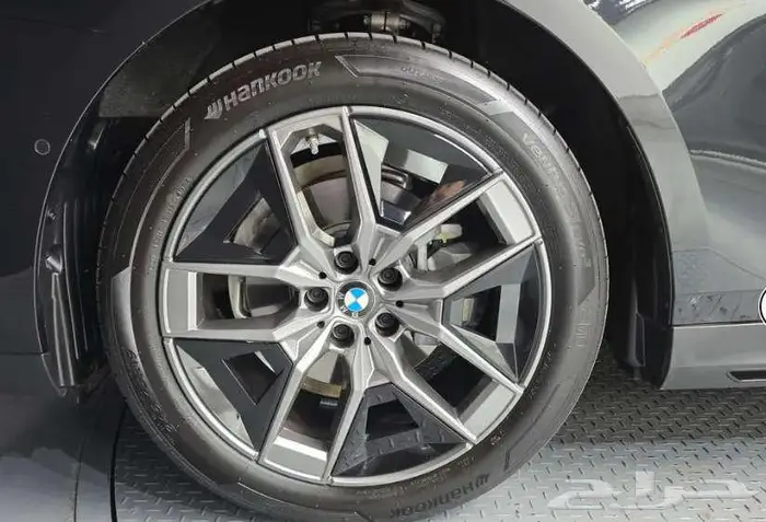 بي ام دابليوا 520i 2025الميموني للاستيراد من كوريا 4