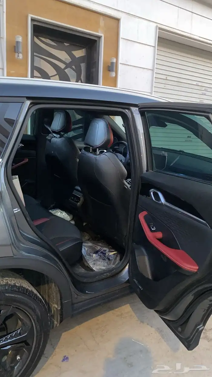 جيلي كولراي 5