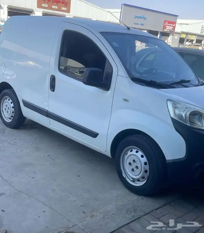 فيات صندوق موديل 2017 أجار شهري 1600 3