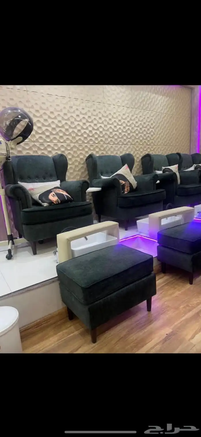 مشغل نسائي للتقبيل في حي اليرموك بالرياض 0