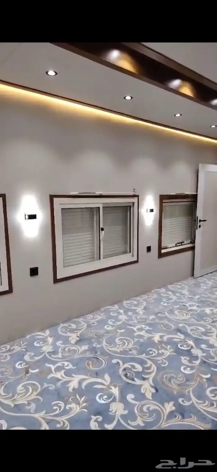 كرفان غرفة ملكية 14 متر سحب تفصيل شخصي 18