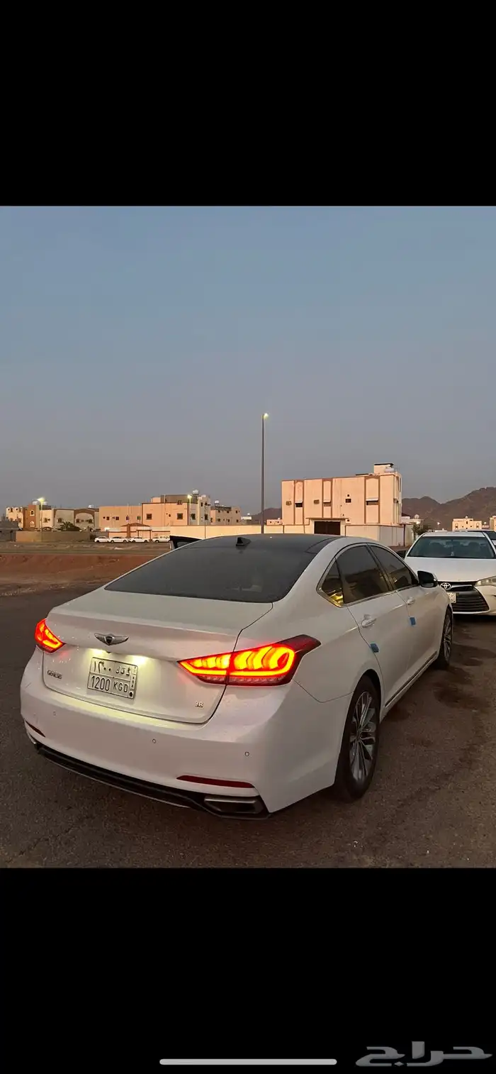 جنسس للبيع 2015 0