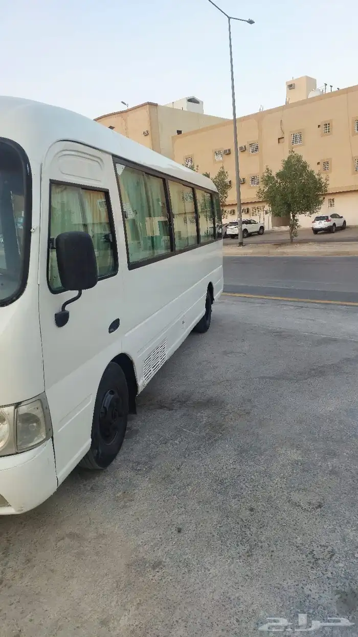 باص هونداي كوستر 30 راكب للايجار مع السائق 1