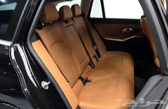 بي ام دابليوا 320i 2025 الميموني للاستيراد من كوريا 8