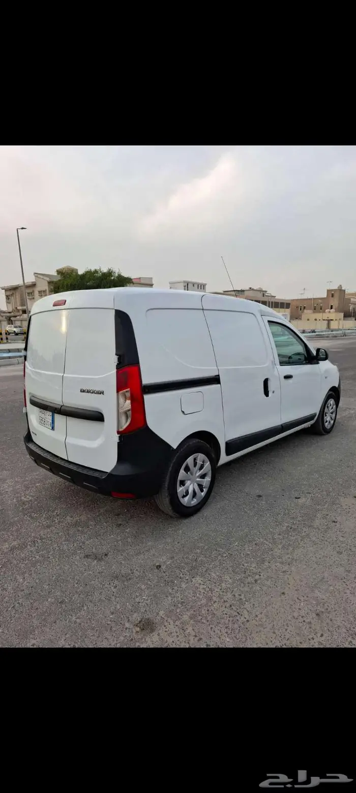 للبيع رينو دوكر 0