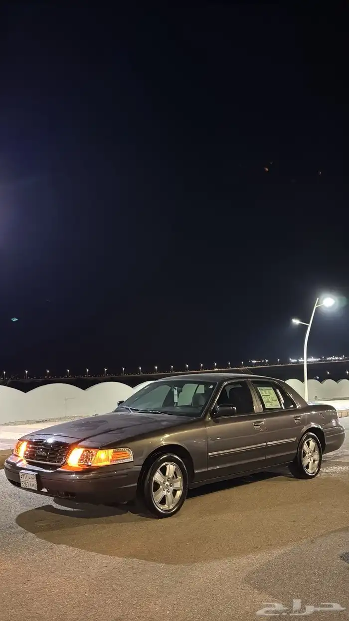 فورد فكتوريا 2011 4