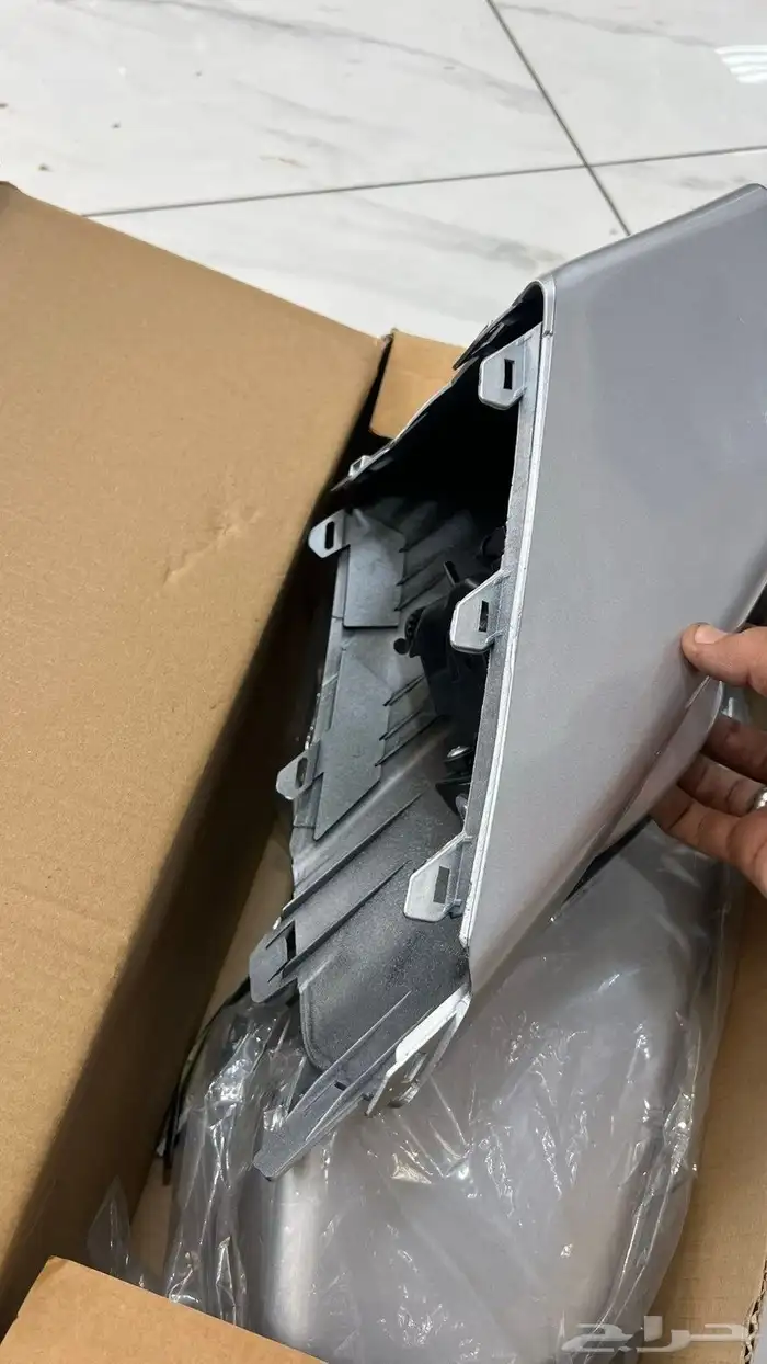 طقم كشافات اف جي من موديل 2007 الى 2023 1