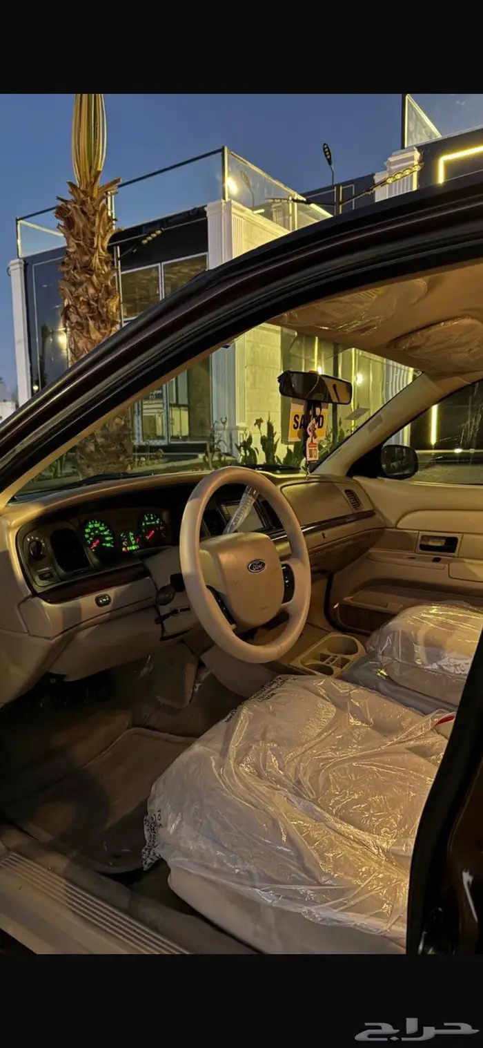 كراون فيكتوريا 19