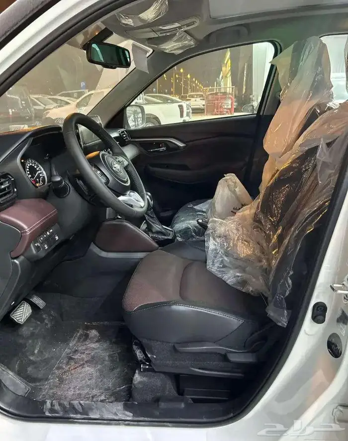 تويوتا اوربان كروزر فل كامل 2026 14