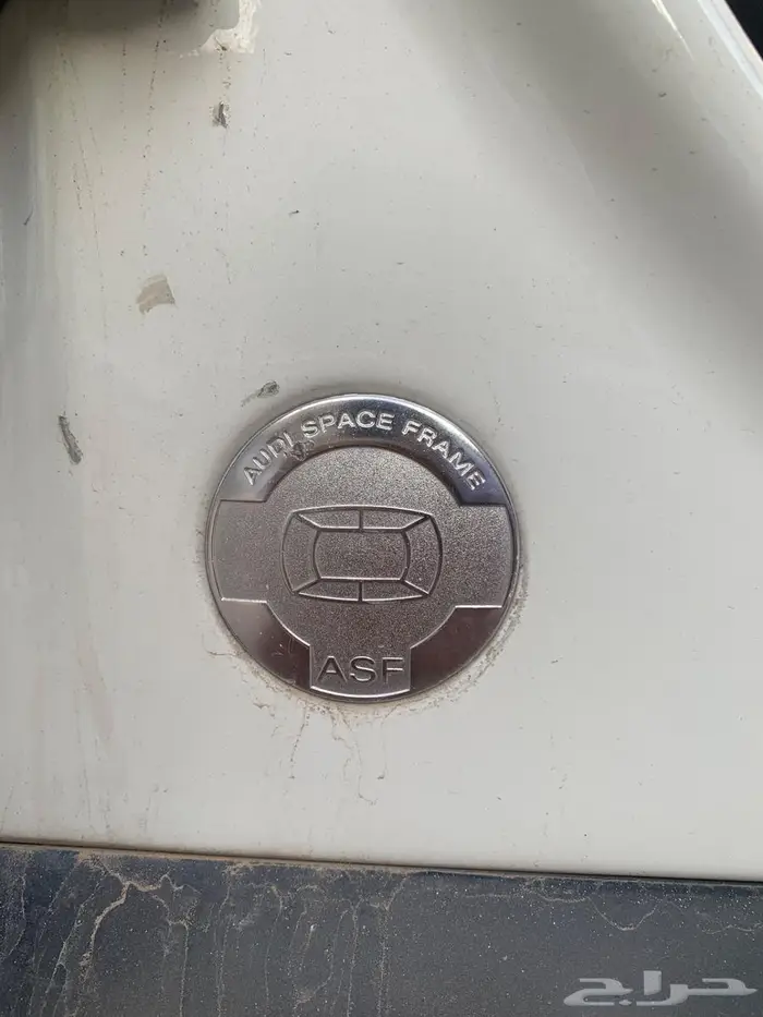 أودي A 8 استخدام أو تشليح 44