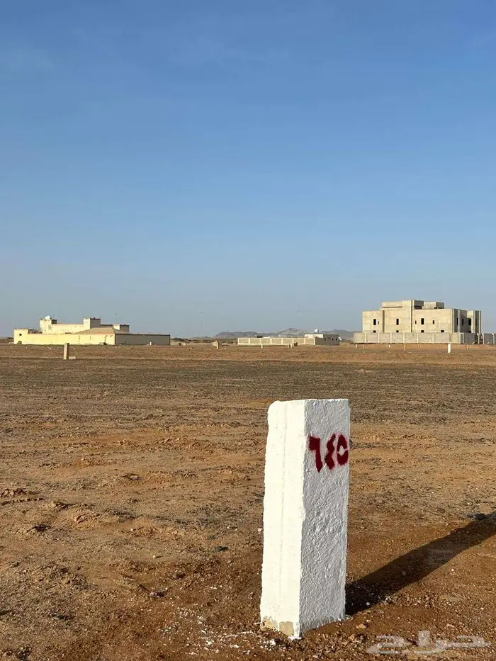 للبيع ارض في مخطط جوهرة العروس حي الفرقان 2ر مساحة 300 0