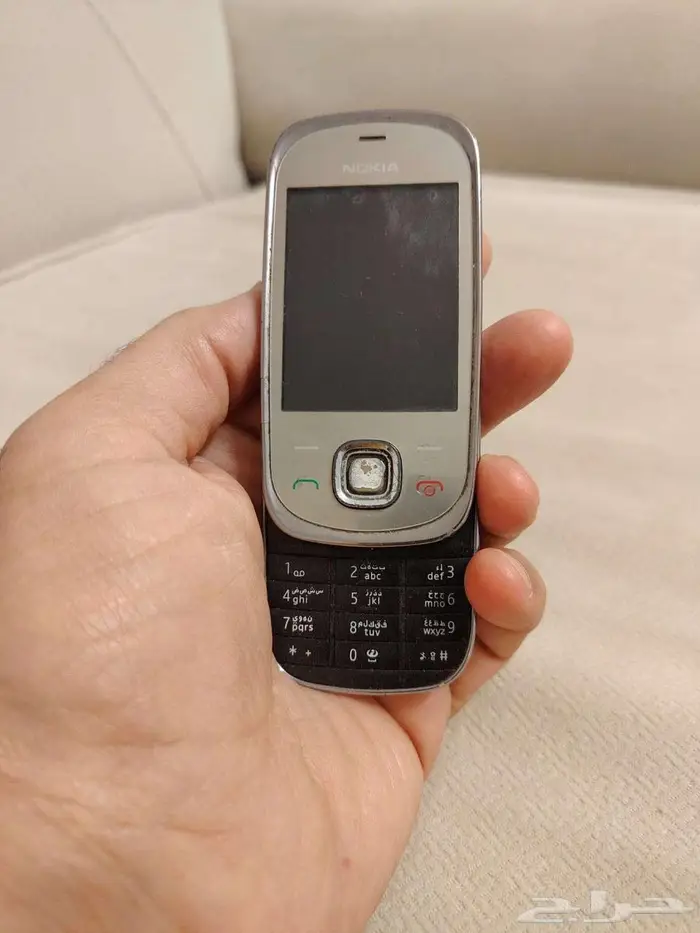 مجموعة جوالات قديمة 11جهاز فيها قطع شبه نادرة لهواة الاقتناء 12