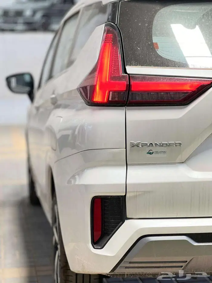 ميتسوبيشي اكسباندر فل كامل 2025 8