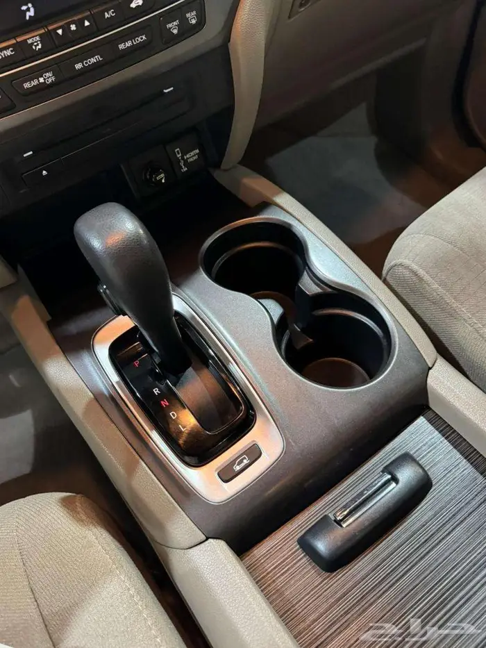 للبيع هوندا بايلوت 2017 دبل سعودي مخزنة 35