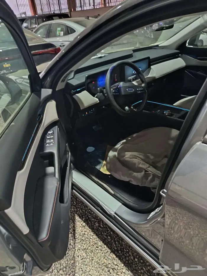 فورد تورس تياتنيوم فل كامل 2026 0