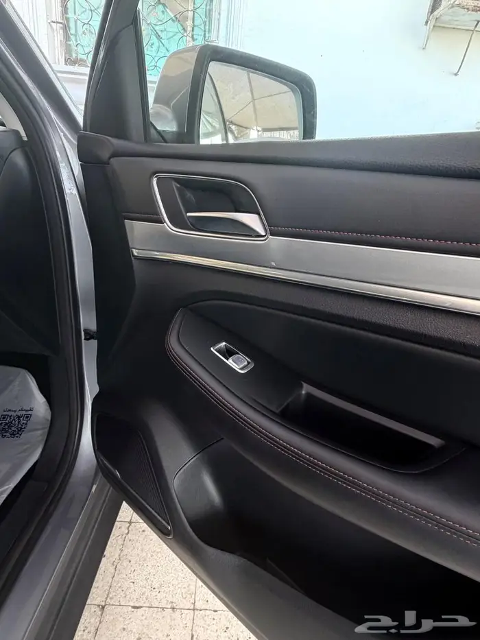 للبيع جيب MGRX8نظيف جدآ ضمان الناغى ممشى قليل 8 مقاعد2023 13