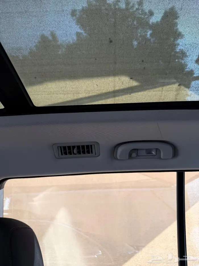 للبيع جيب MGRX8نظيف جدآ ضمان الناغى ممشى قليل 8 مقاعد2023 34