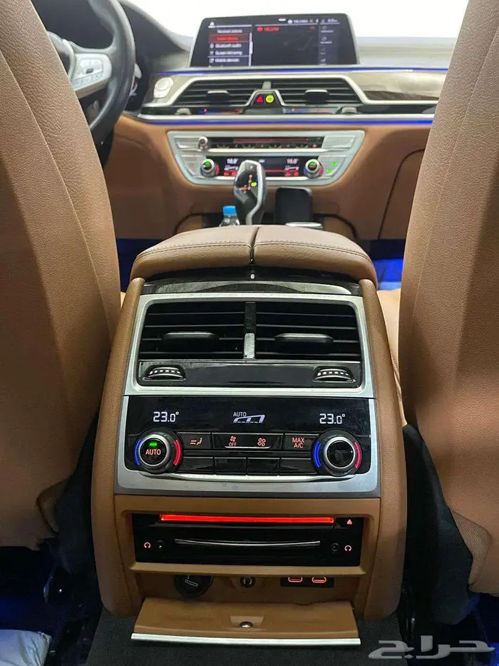 بي ام دبليو 2021 730LI 19