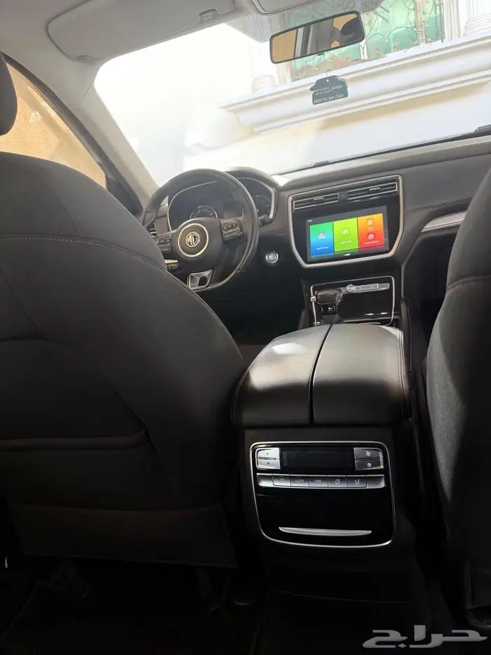 للبيع جيب MGRX8نظيف جدآ ضمان الناغى ممشى قليل 8 مقاعد2023 35