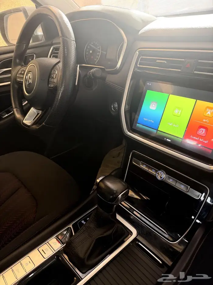 للبيع جيب MGRX8نظيف جدآ ضمان الناغى ممشى قليل 8 مقاعد2023 11