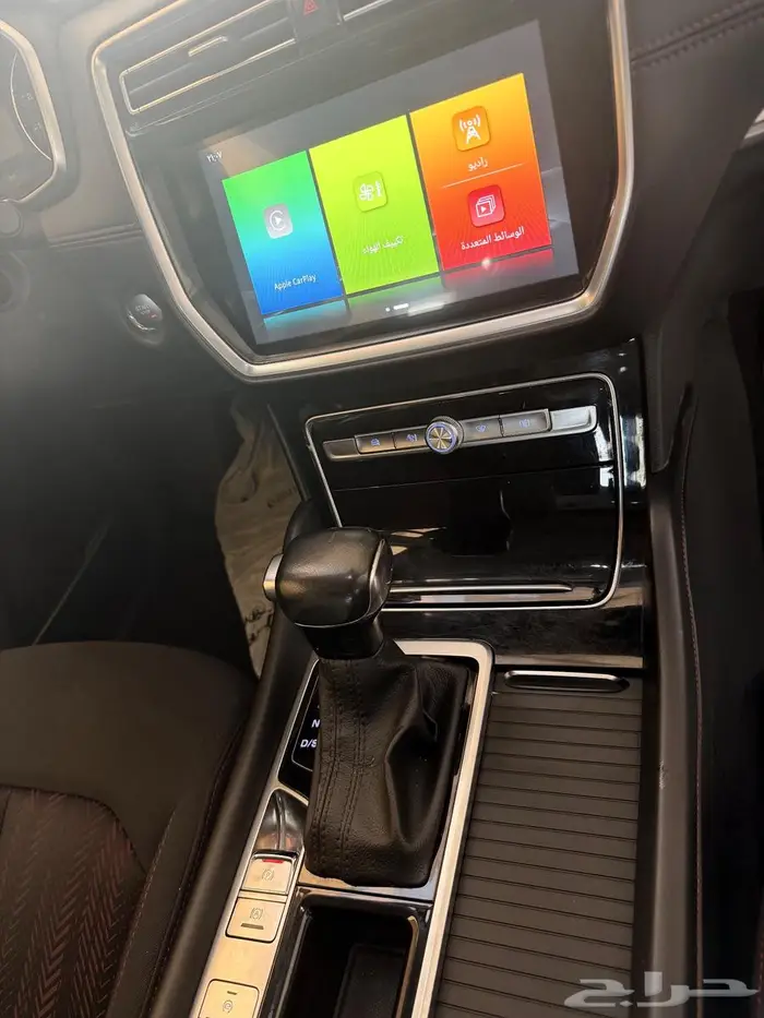 للبيع جيب MGRX8نظيف جدآ ضمان الناغى ممشى قليل 8 مقاعد2023 36