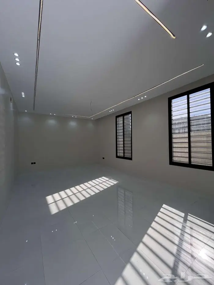 دور مستقل للبيع فى خميس مشيط مساحه ارض 500 متر بسعر 690 الف 9